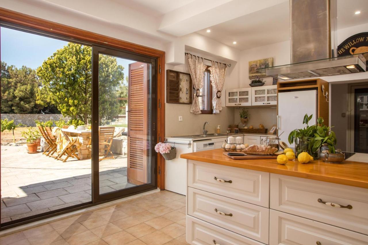 Emarmene Home With Private Pool Near Rhodes Town & Airport Koskinou  Exterior photo